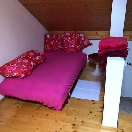 Gemuetliche Ferienwohnung Mit Garten Biasca Esterno foto