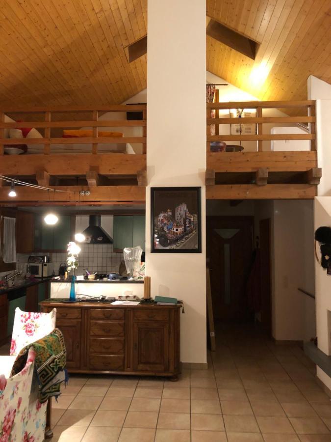 Gemuetliche Ferienwohnung Mit Garten Biasca Esterno foto