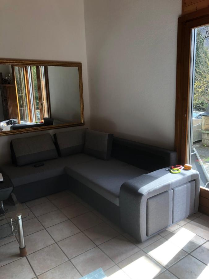 Gemuetliche Ferienwohnung Mit Garten Biasca Esterno foto